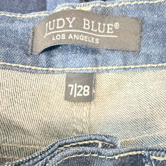 Judy Blue Dark Wash Mom Jeans - Picture 5 of 7